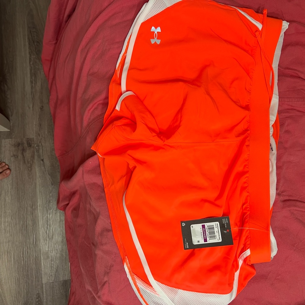 Under Armour Shorts NWT